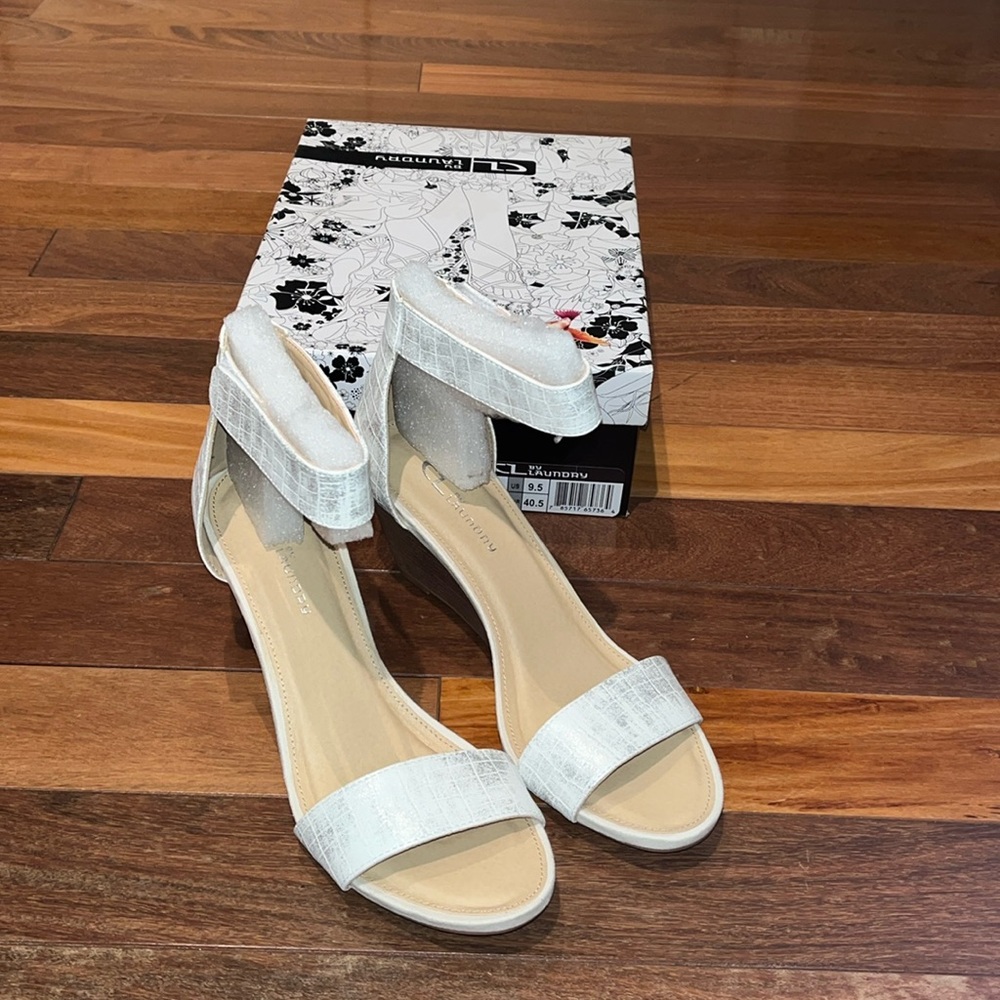 CL by Laundry White Sandals